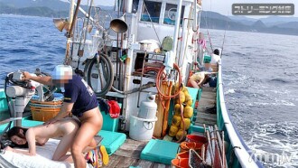 C bis zum Ende von Japan! Fischerboot Teil 1 Serina Hinata Splash Rika Uemura Miki Hosaka Mao