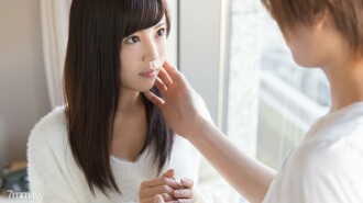 Un bon ami avec une belle fille aux gros seins / Kazuha
