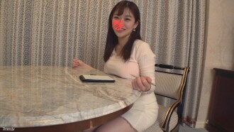 ★ 極其罕見★ [K 杯巨乳呢！ ] 自我克制和悠閒豐滿的女大學生 (21) K 杯，通過摩擦和搖晃長大的 K 杯立即 Kimari 抽搐 acme w 我從早到晚在酒店生孩子 ww