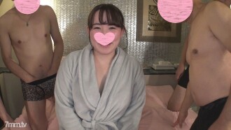 [個人拍攝] 潛入秘密狂歡 ㉒ 胖乎乎的淫蕩子♥ 陰道射精一個接一個地註射奧桑精子♪ * 包括高品質版本和評論福利♪