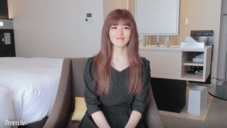 【무수정・모무】구입자 리뷰 특전 있어(고화질판)_【벗지 않고 하는 것도 나쁘지 않다】치사토/24세/OL