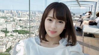 Appearance! !! Limited number! [Uncensored] A long-sought reunion with a beautiful girl who happened to meet in the city! !! Creampie in a beautiful body wrapped in clear skin! !! (Part 2) This is her last work ...