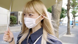 【FC2拍攝】出場！素人女大學生【限定】金發大天使REN-chan韓國愛豆美少女20歲粉嫩美乳純白肌膚神！舔乳頭的時候，陰道被刺穿，抽搐到了極點☆