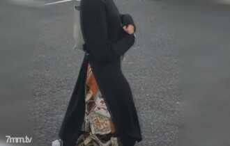 Dua manfaat khusus [Individu] Seorang istri muda yang memperkenalkan istri yang berkunjung pada 27/2. Dia dibawa pergi dengan mobil dan suara gemetar dimasukkan ke dalam mulut dan vagina dengan jus orang lain yang bertemu untuk pertama kali dan dia terkena air mata.