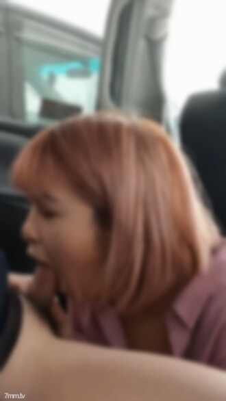 Girl's bar clerk's in-car no-hand blow job (Cum) FC2-PPV-2904473