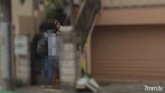 [Individu] Seorang istri cantik chara yang mengambil pinjaman untuk bermain uang sambil memandang rendah suaminya yang baik hati. Ekspresi yang memuaskan bahkan ketika cum shot dibuat di bagian belakang vagina. .