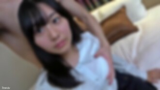 Eine Schülerin an einer renommierten Privatschule für Mädchen. Während sie bei einer überwältigend transparenten Studentin ein Gefühl der Unmoral und Schuldgefühle verspürt, explodiert sie sofort und bekommt eine große Menge kontinuierlicher Vaginalspritzer. Ein super wertvolles privates Sexvideo, um das ich viele Male gebeten habe, es aufzunehmen.