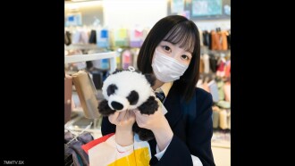 初次登場拍攝！ ！ 3天限量1980pt！ ！以成為tikt◯k的偶像為目標，夢想成為偶像的她，卻屢屢對青春期女學生做出無恥的舉動，並炫耀淫穢的裸體。 ！