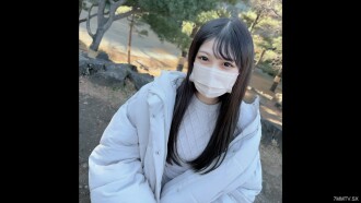 爆頭/亮相！ ！ 1980年了！ ！在北海道元坂的咖啡廳打工的20歲學生…連續雙陰道射精，飽滿的青春感肉體，可愛的笑容，大大的驚喜！ ！