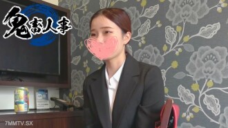 [到今天为止2980pt → 1490pt！ 】 准备找工作的苗条美女，敏感的身体被大佬碰触，阴户湿透了！ ？激烈的原始性爱，让你沉浸在快乐中并放弃一切♡ 