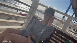 ※The strongest beautiful woman ※Solitary Alisha wife in the seaside area → Deep SEX in a liquor store ♪ Sexual desire full, real copulation with ejaculation in the living room | FC2 electronic market