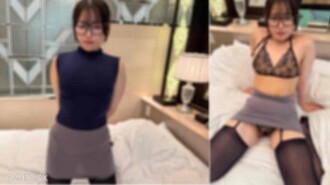 [Không] Cô nhân viên văn phòng bình thường, người bạn trai của cô ấy, tái xuất! Vòng ba quyến rũ được tôn lên bởi vòng ba gợi cảm, và tư thế khoe thân cực kỳ ấn tượng! [Phiên bản q...
