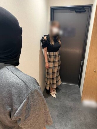 [URGENT] I-cup Otoha-chan makes a real visit to the virgin's hideout - immediate titjob at the entrance!?