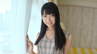 [Phát súng đầu tiên] [Cô gái xinh đẹp cấp người mẫu] [Cơ thể nhạy cảm run rẩy] Một siêu pít-tông phá vỡ cơ thể mỏng manh của một cô gái xinh đẹp 8 đầu. Tôi năn nỉ, "Tôi không thể làm được nữa..." Ứng viên nghiệp dư, lần đầu quay AV 104