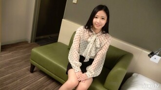 [Pukulan pertama] [Pekerja sambilan belakang pekerja penjagaan kanak-kanak] [Saya suka seks ..] Seorang pekerja jagaan kanak-kanak dengan senyuman comel dengan senyuman penuh nafsu merasakan suara sedih dalam faraj dengan ayam besar. Aplikasi AV pada jaring → Pengalaman AV menangkap 1155