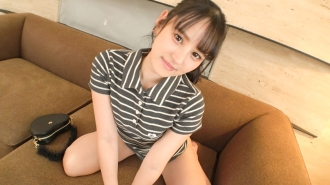 Tiga ribu mil mencari cinta? ! Memperkenalkan seorang gadis Reiwa modern yang memiliki kepribadian egois dan tidak pandai dalam bahasa kehormatan! Pegawai toko Garba yang membuat para lelaki tua terpesona dari jarak dekat! Dengan 10 tahun pengalaman berenang, dia memeras sperma pria dengan tubuh dan vaginanya yang kencang! [Pemotretan pertama] Aplikasi AV online → Pengalaman pemotretan AV 2263