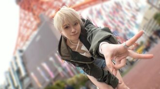 "Awak kata awak tak popular di kalangan lelaki, tapi awak sangat seksi! Bergaya budak-budak, berdada besar, cantik, dan seorang yang cabul! [Penggambaran pertama] Memohon untuk AV...